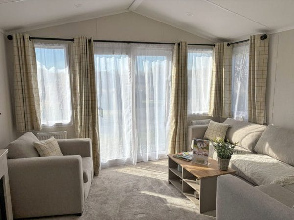 Sunseeker Solis - Image 7